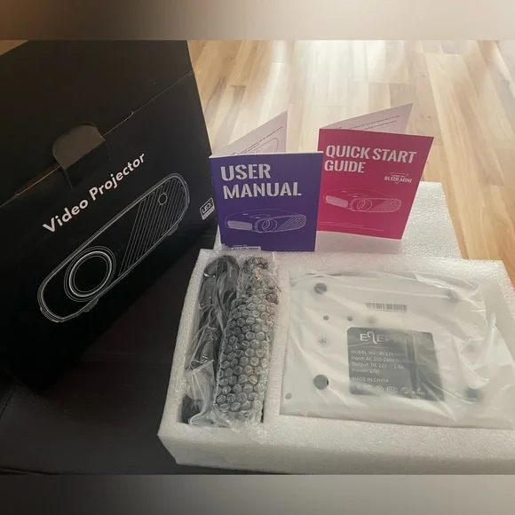 Portable LED Video Projector - New In Box - Picture 2 of 5